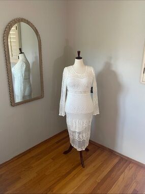 NWT Guess brand White Lace Long Sleeve Midi Dress sz 14